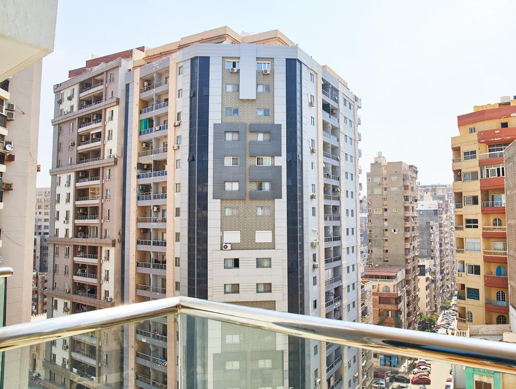 Hilton Alexandria Corniche Hotel Buitenkant foto Residential buildings in Nicosia